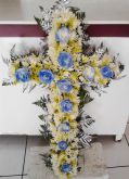 cruz de rosas azuis....